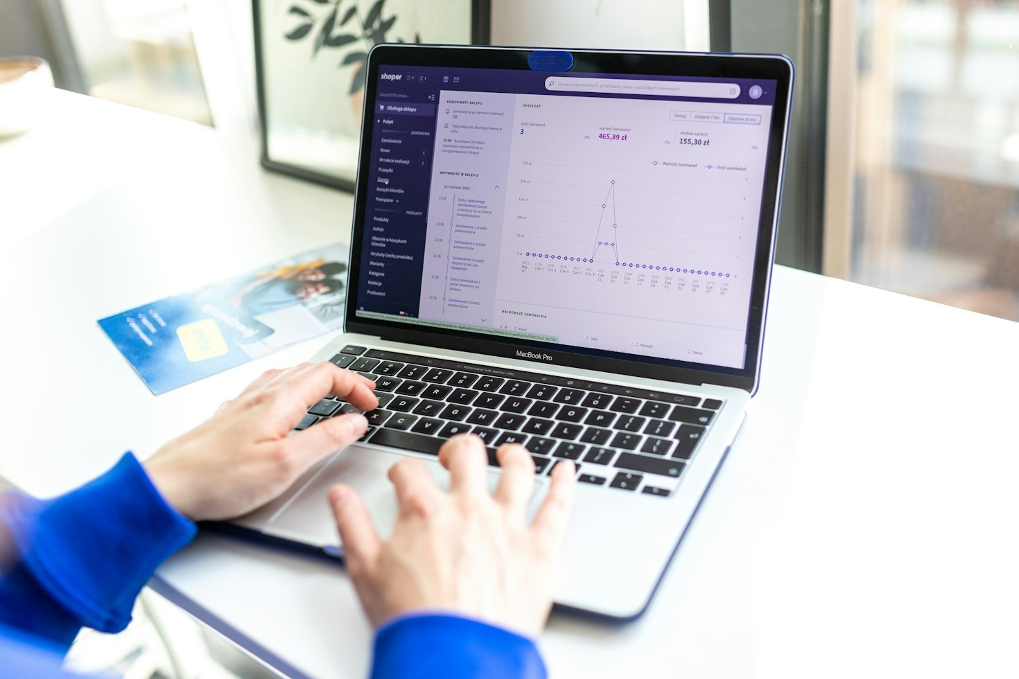 Automatyzacja procesów CRM: klucz do budowania trwałych relacji z klientem